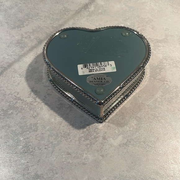 Amia “Mom” Stained Glass Trinket Box - Picture 7 of 7